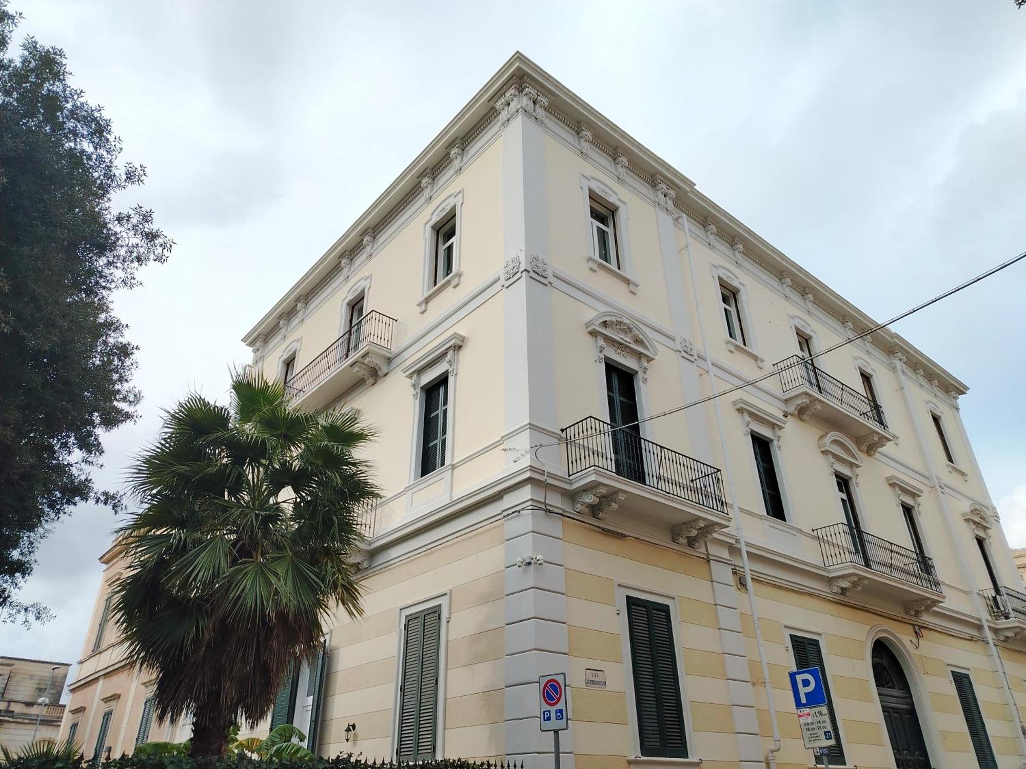 莱切Palazzo Castellano住宿加早餐旅馆 外观 照片